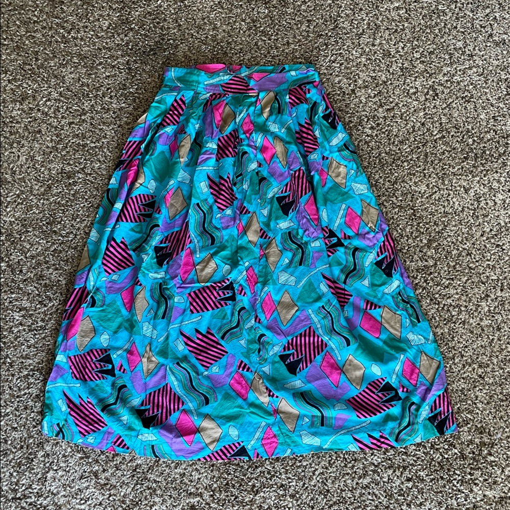 Vintage Retro Pattern Colorful Knee Length Skirt Button Up Back  Size XS
